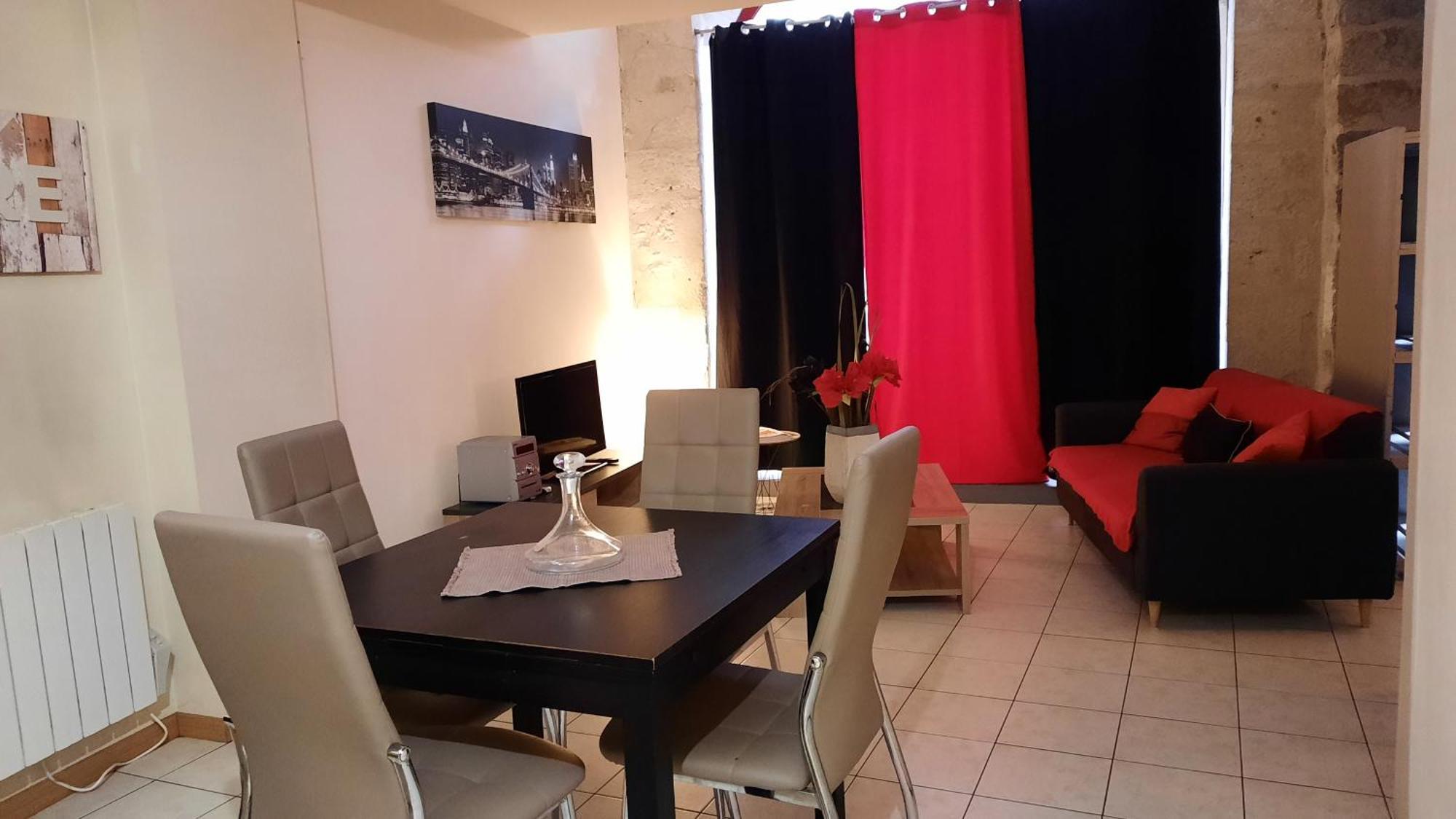 Appartement En Centre Ville Historique Périgueux Extérieur photo